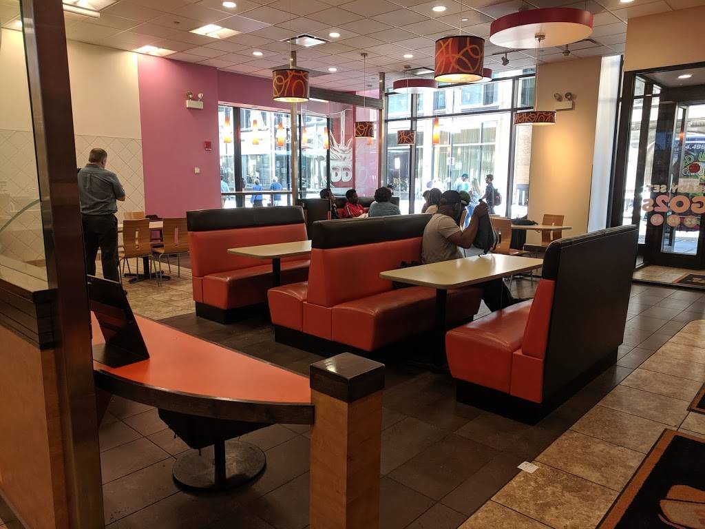 Dunkin | bakery | 71 E Monroe St, Chicago, IL 60603, USA | 3123501159 OR +1 312-350-1159