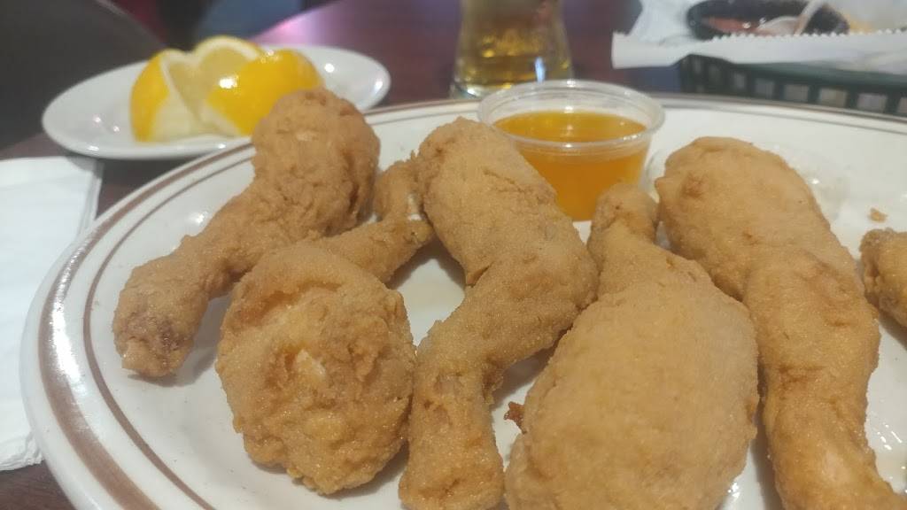 Lallos Bar & Grill | restaurant | 25220 W Reed St, Channahon, IL 60410, USA | 8154679803 OR +1 815-467-9803