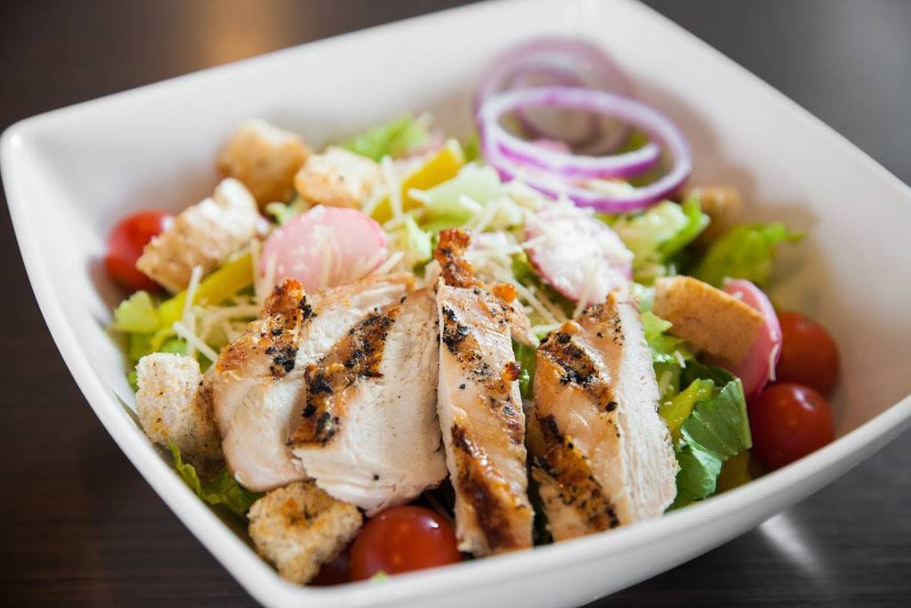 Roots Eatery and Pub | restaurant | 114 N Range St, Wolcott, IN 47995, USA | 2197470051 OR +1 219-747-0051