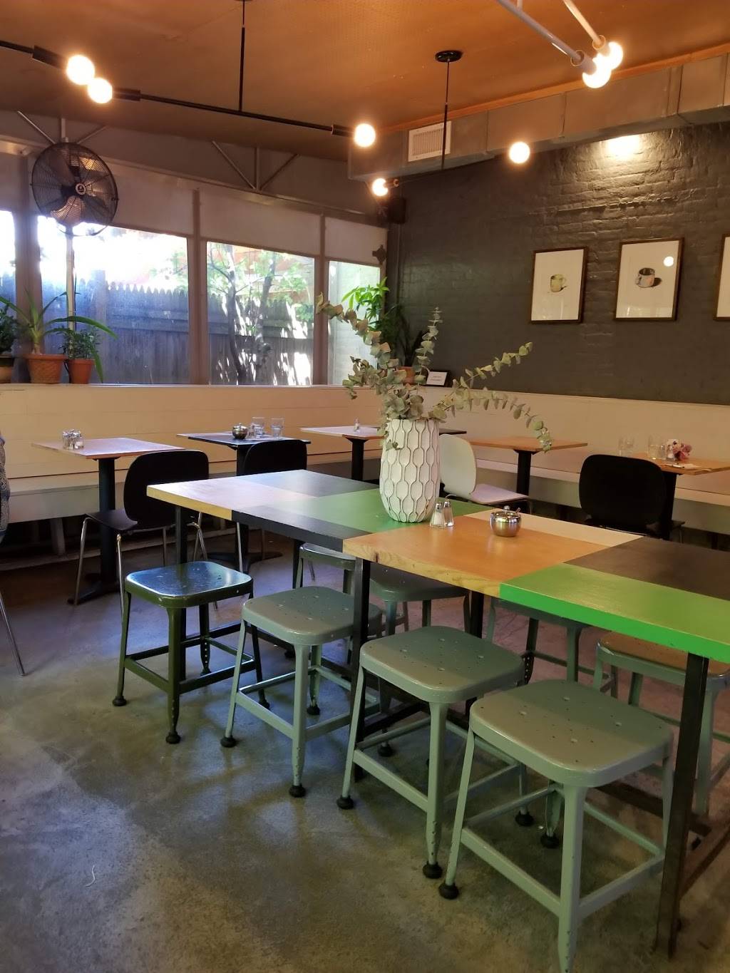 Brunswick | cafe | 240 Prospect Park West, Brooklyn, NY 11215, USA | 7187881237 OR +1 718-788-1237