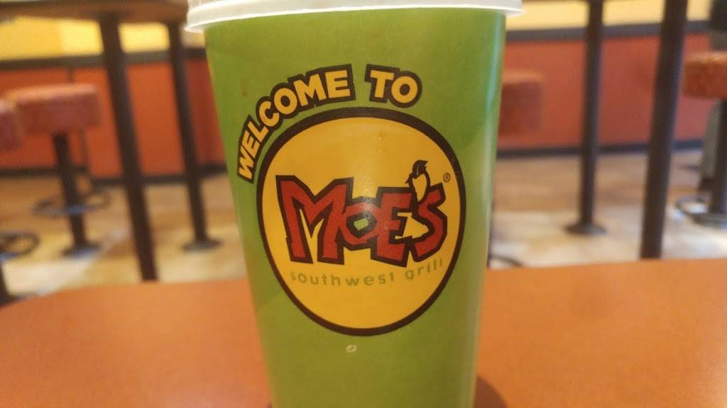 Moes Southwest Grill | restaurant | 1 Penn Plaza (LIRR Level, New York, NY 10010, USA | 2125947817 OR +1 212-594-7817