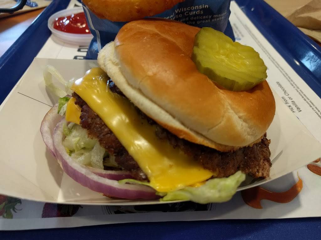 Culvers | restaurant | 14444 Manchester Rd, Manchester, MO 63011, USA | 6362201710 OR +1 636-220-1710