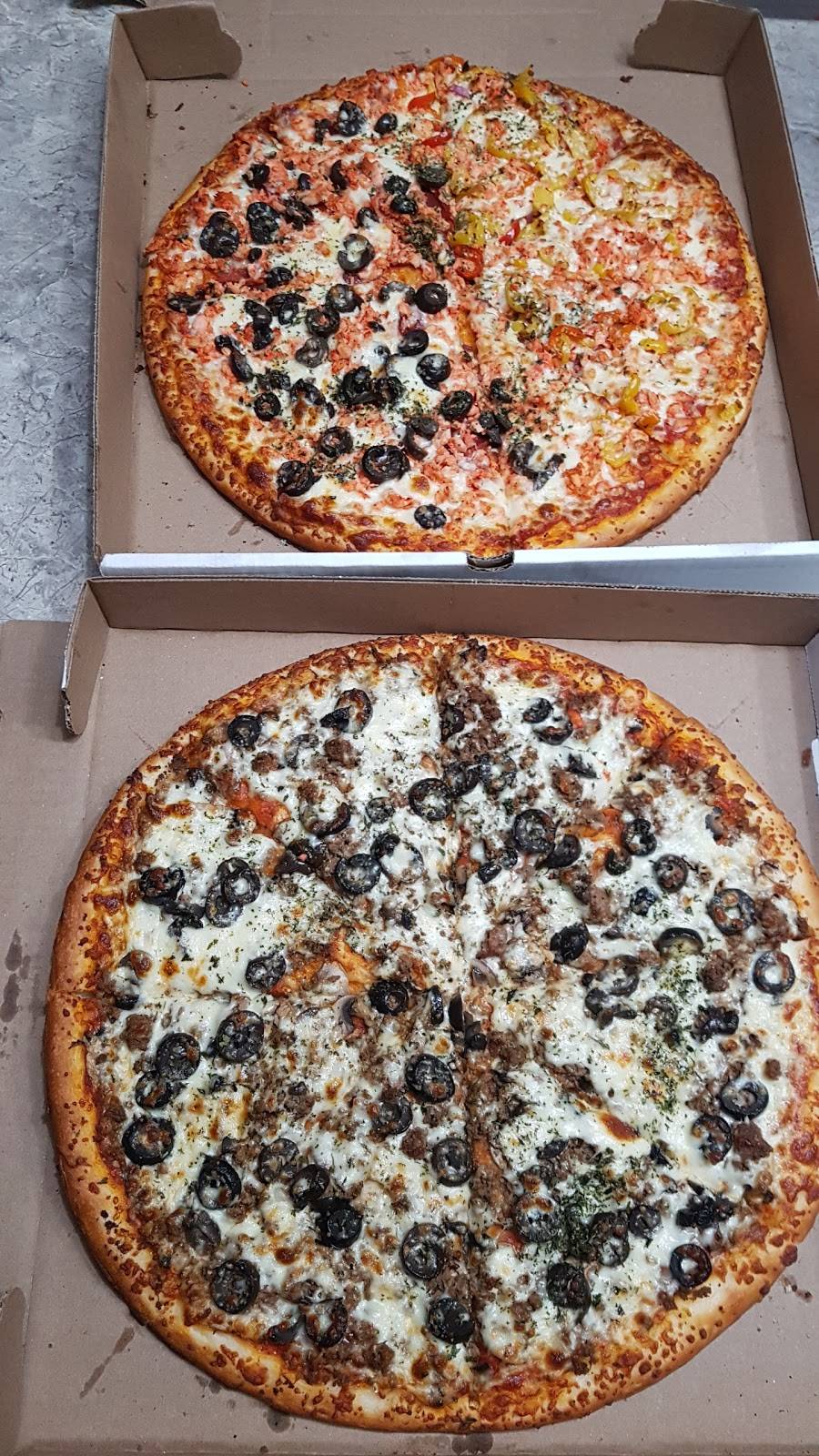 Yaseen Pizza | restaurant | 2895 Bank St, Gloucester, ON K1T 1N2, Canada | 6137396363 OR +1 613-739-6363