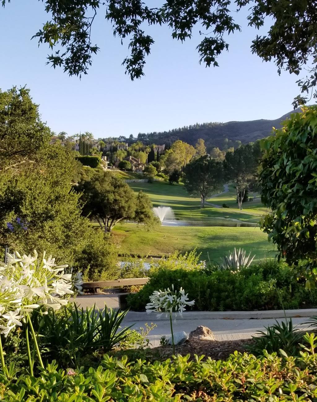 Calabasas Country Club | restaurant | 4515 Park Entrada, Calabasas, CA 91302, USA | 8182228111 OR +1 818-222-8111