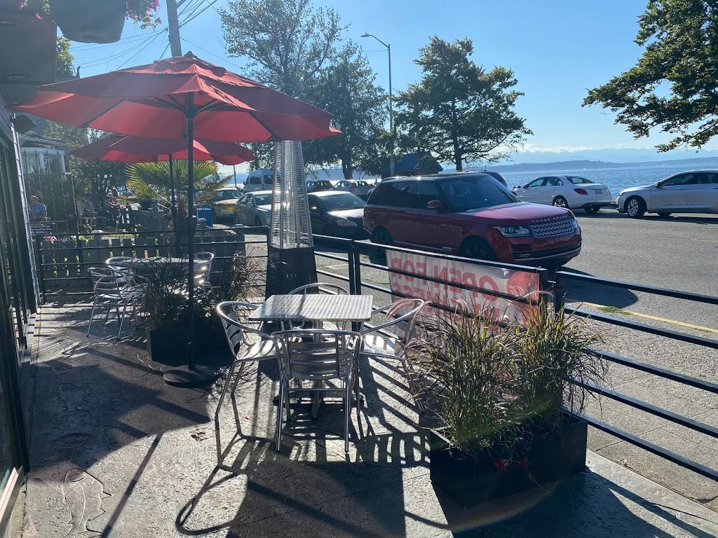 J&J Public House | restaurant | 2808 Alki Ave SW, Seattle, WA 98116, USA | 2068299695 OR +1 206-829-9695