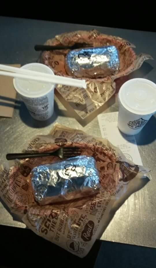 Chipotle Mexican Grill | restaurant | 4657 W Irving Park Rd, Chicago, IL 60641, USA | 7086674357 OR +1 708-667-4357