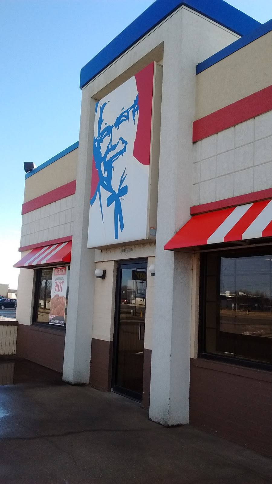 KFC | restaurant | 611 E 47th St S, Wichita, KS 67216, USA | 3165221402 OR +1 316-522-1402
