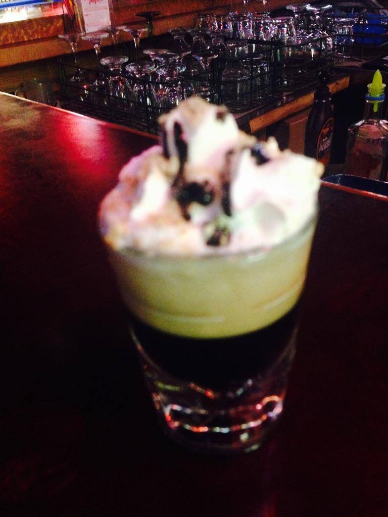 The Silver Dollar Tavern | restaurant | 375 Lancaster Dr SE, Salem, OR 97317, USA | 5033630586 OR +1 503-363-0586