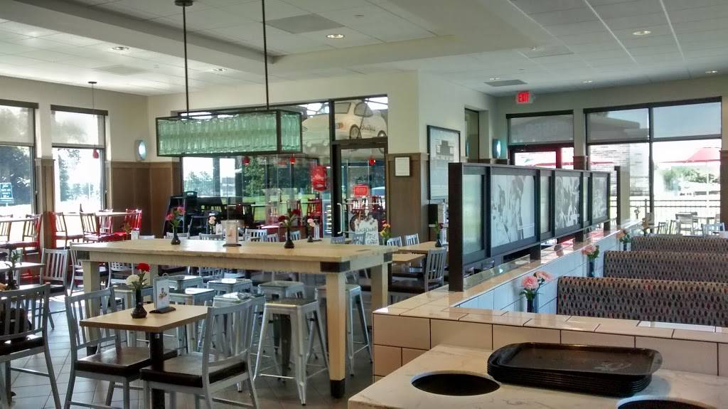 Chick-fil-A | restaurant | 6550 Grand Ave, Gurnee, IL 60031, USA | 8477829294 OR +1 847-782-9294