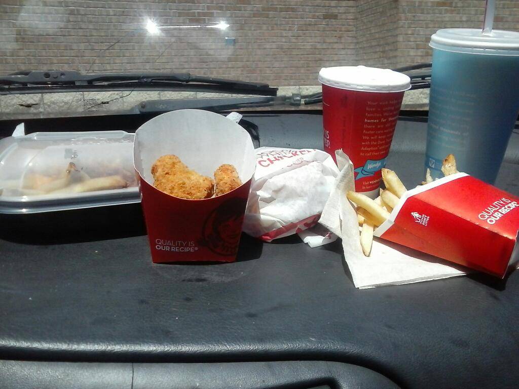 Wendys | restaurant | 2442 Osborne Rd, St Marys, GA 31558, USA | 9128827009 OR +1 912-882-7009