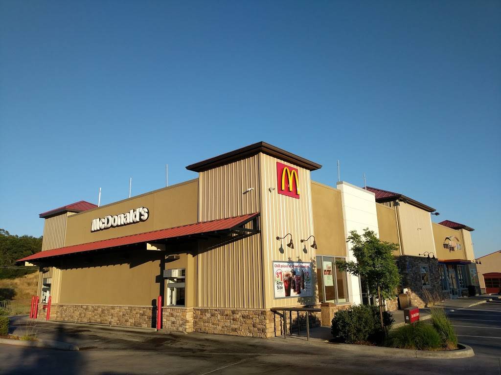 McDonalds | cafe | 14895 Mono Way, Sonora, CA 95370, USA | 2095888266 OR +1 209-588-8266