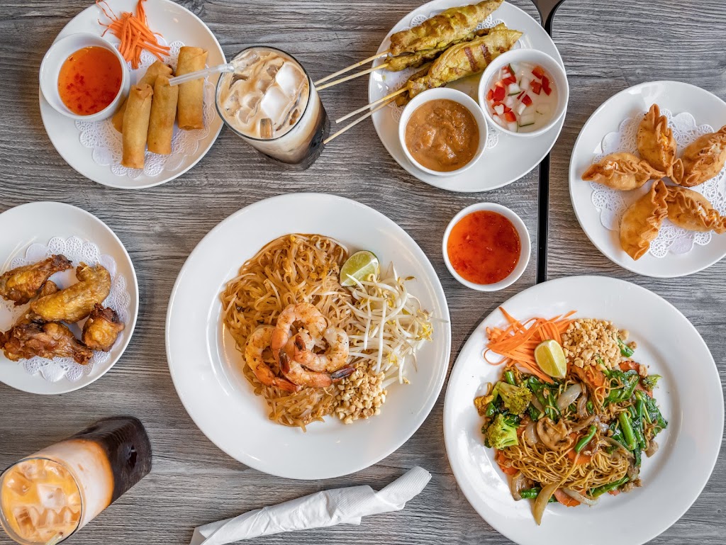 Sukho Thai Restaurant | restaurant | 14 N Black Horse Pike, Runnemede, NJ 08078, USA | 8562081056 OR +1 856-208-1056