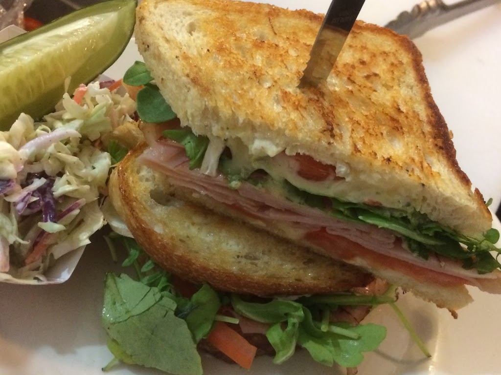 The Villager | restaurant | 13 Main St, Chester, CT 06412, USA | 8603223114 OR +1 860-322-3114