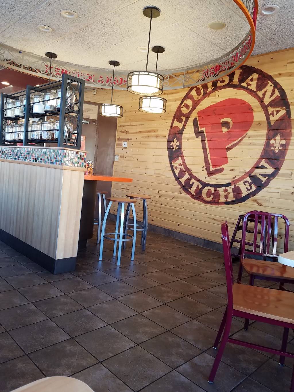 Popeyes Louisiana Kitchen | restaurant | 5401 Atlantic Ave, Long Beach, CA 90805, USA | 5624231303 OR +1 562-423-1303
