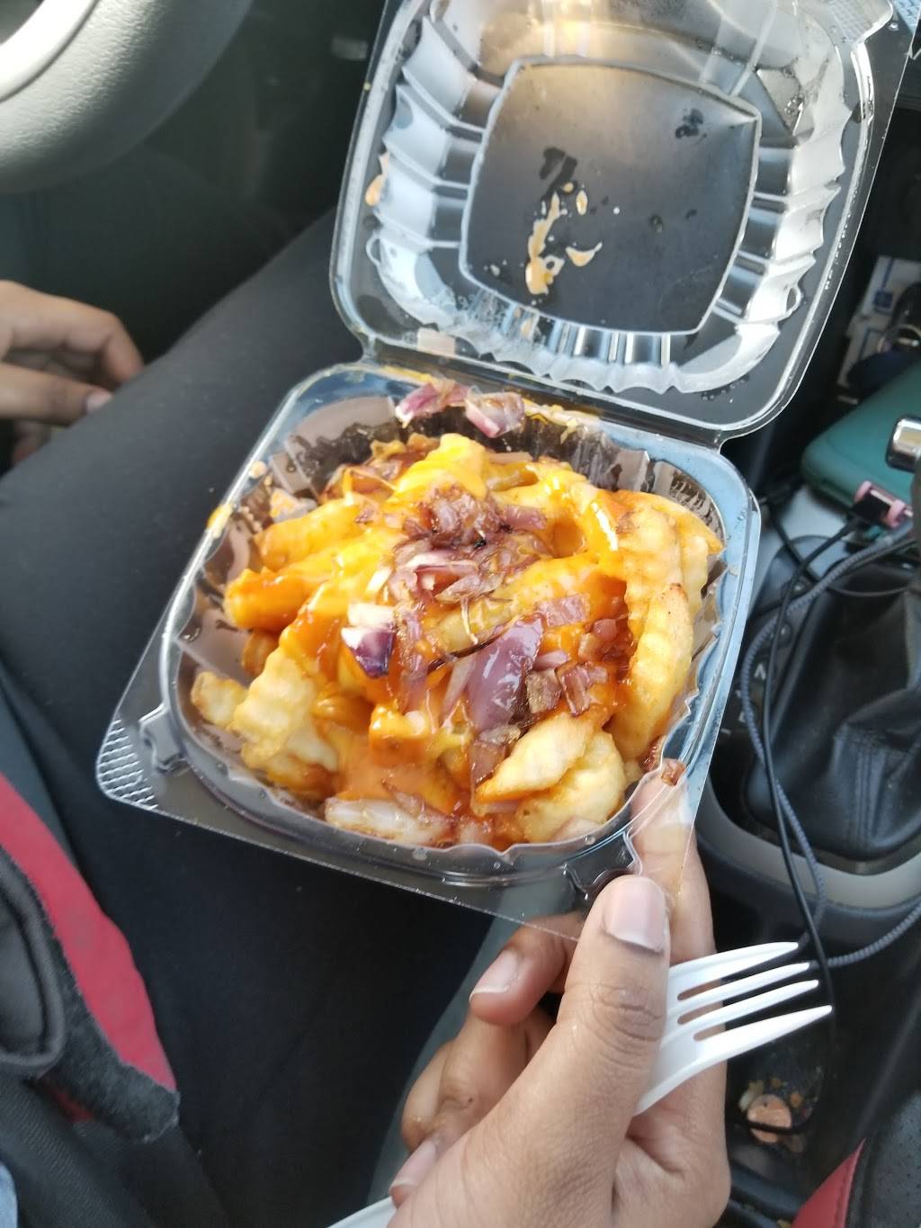 Fosters Freeze | restaurant | 815 S Main St, Salinas, CA 93901, USA | 8317586950 OR +1 831-758-6950