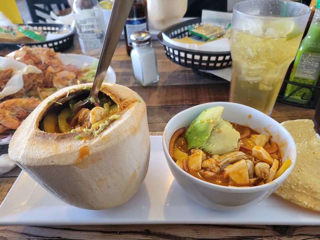 El Coco Pirata | restaurant | 221 N Dal Paso St, Hobbs, NM 88240, USA | 5753920600 OR +1 575-392-0600