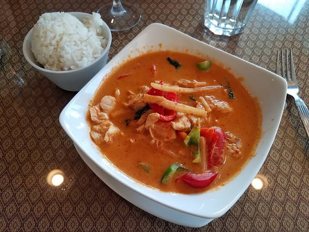 Prapaisri Thai Cuisine | restaurant | 2 E Ridgewood Ave, Ridgewood, NJ 07450, USA | 2016127797 OR +1 201-612-7797