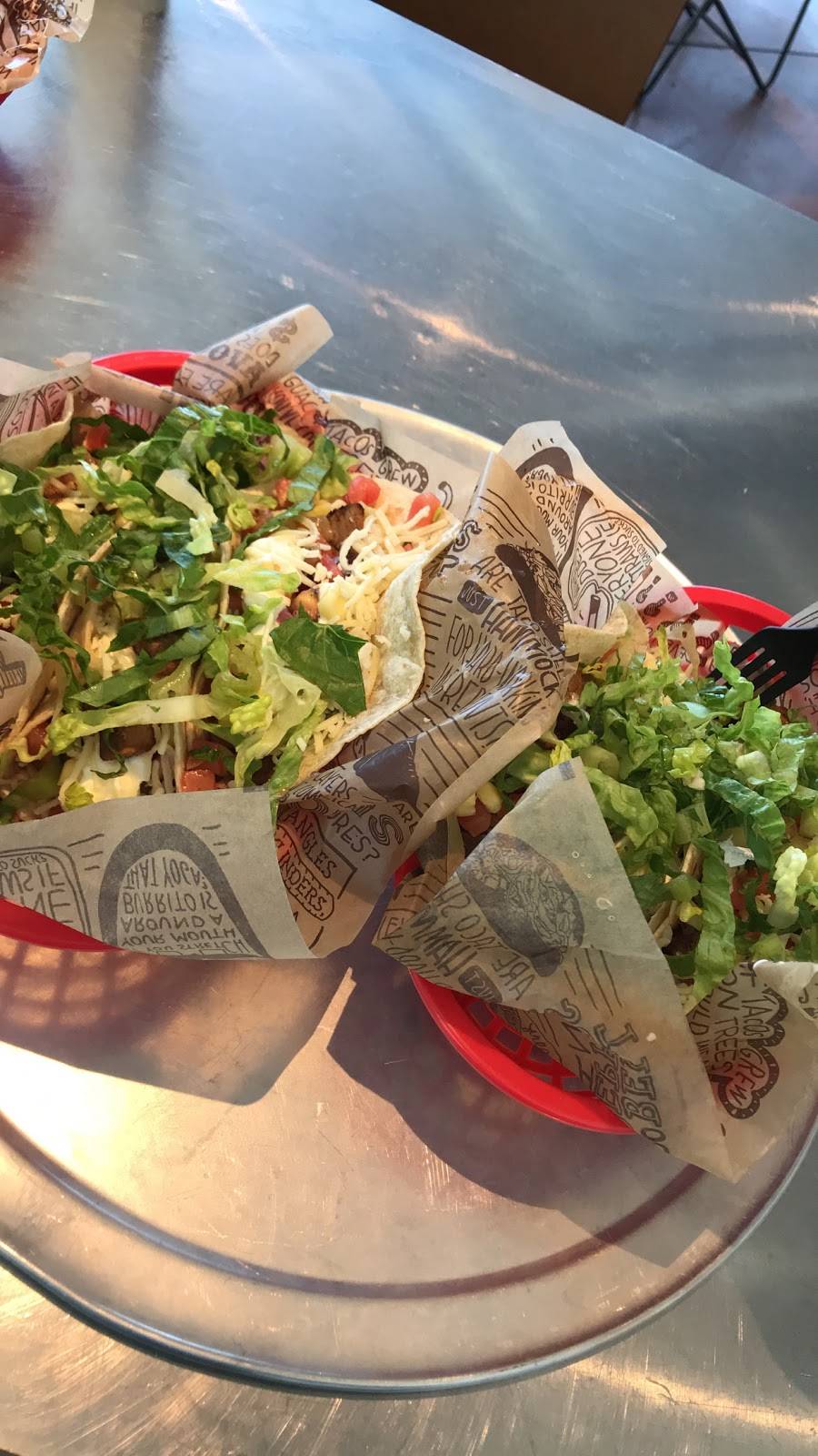 Chipotle Mexican Grill | restaurant | 1708 Main St, Longmont, CO 80501, USA | 3034856369 OR +1 303-485-6369