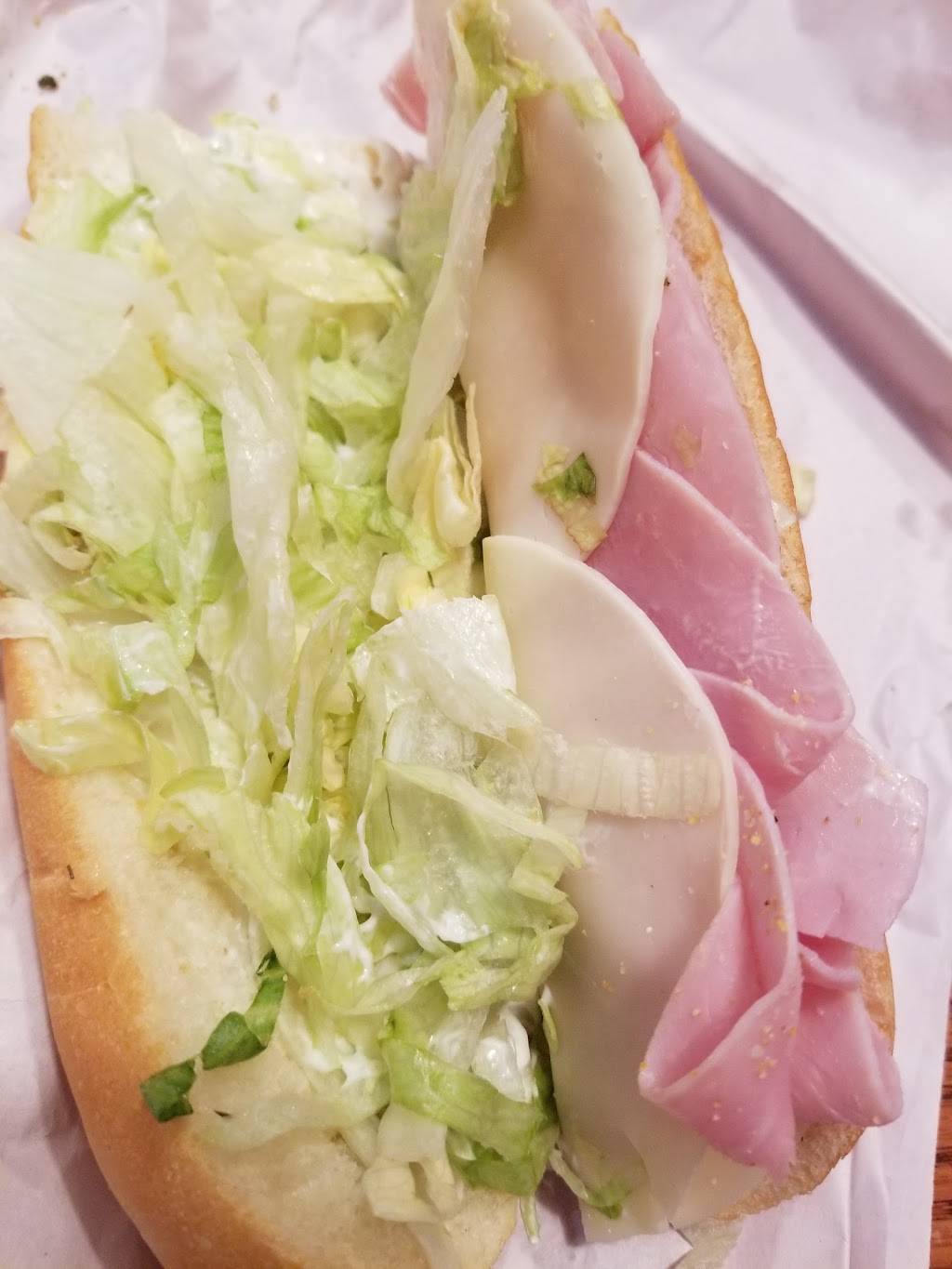 Cousins Subs | meal takeaway | 7700 S Lovers Lane Rd #160, Franklin, WI 53132, USA | 4144251310 OR +1 414-425-1310