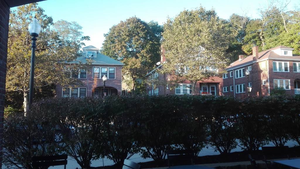 Starbucks | cafe | 470 Washington St, Brighton, MA 02135, USA | 6177872430 OR +1 617-787-2430