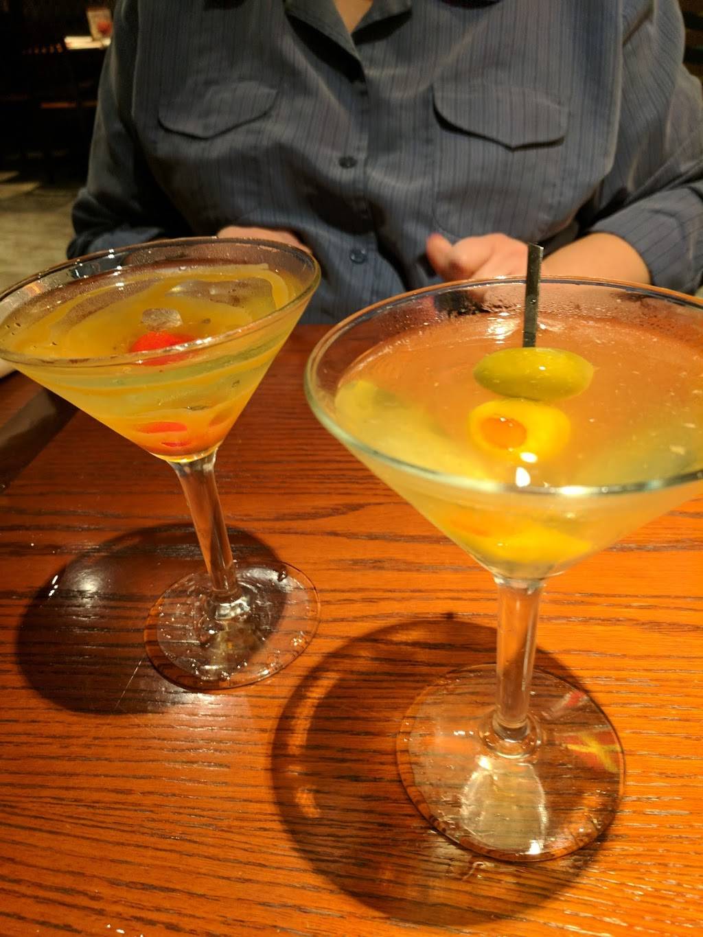 Outback Steakhouse | restaurant | 8601 W Cross Dr, Littleton, CO 80123, USA | 3039320315 OR +1 303-932-0315