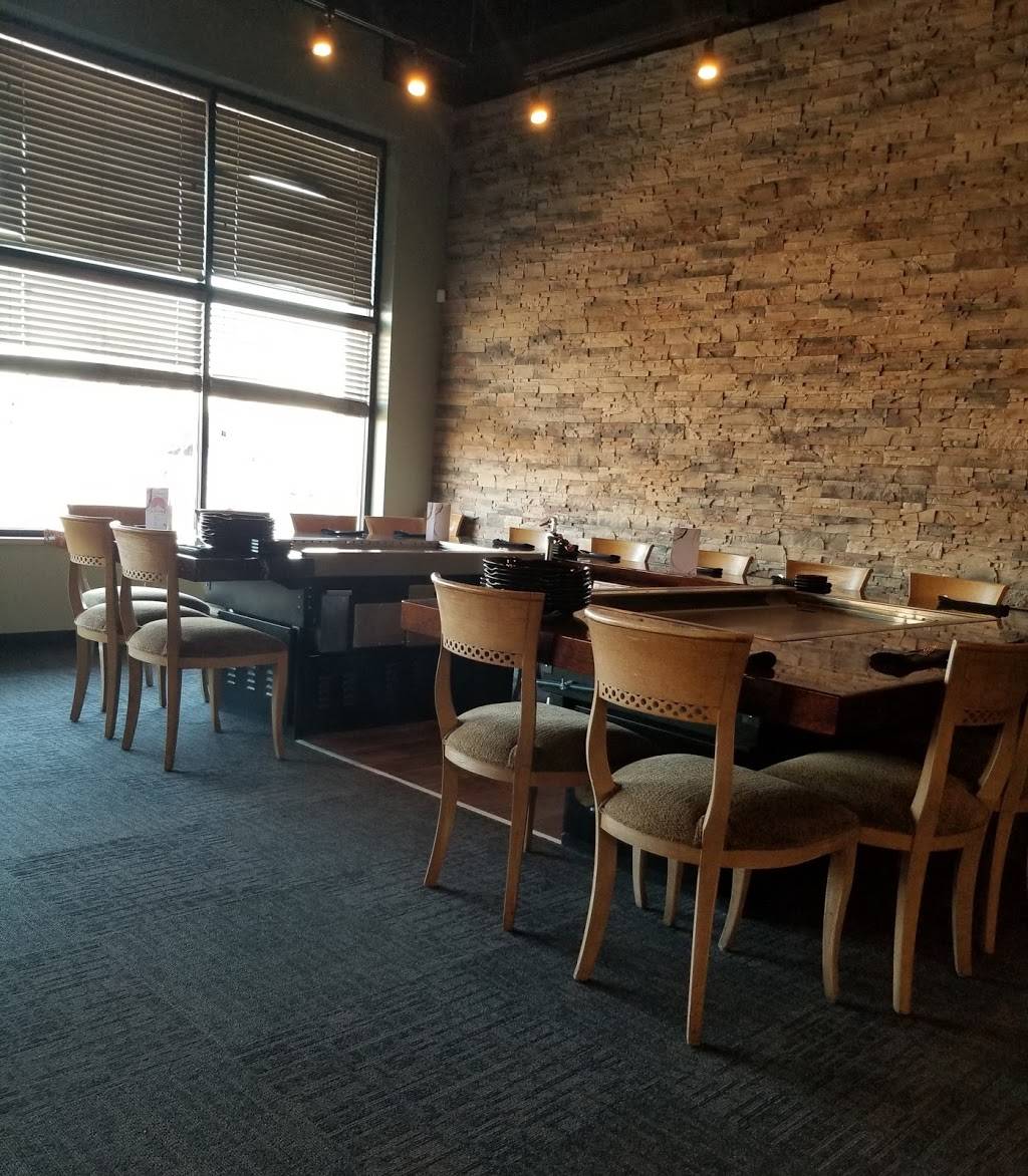 Rayoka Japanese Steakhouse & Sushi | restaurant | 465 W Dussel Dr, Maumee, OH 43537, USA | 4197940038 OR +1 419-794-0038