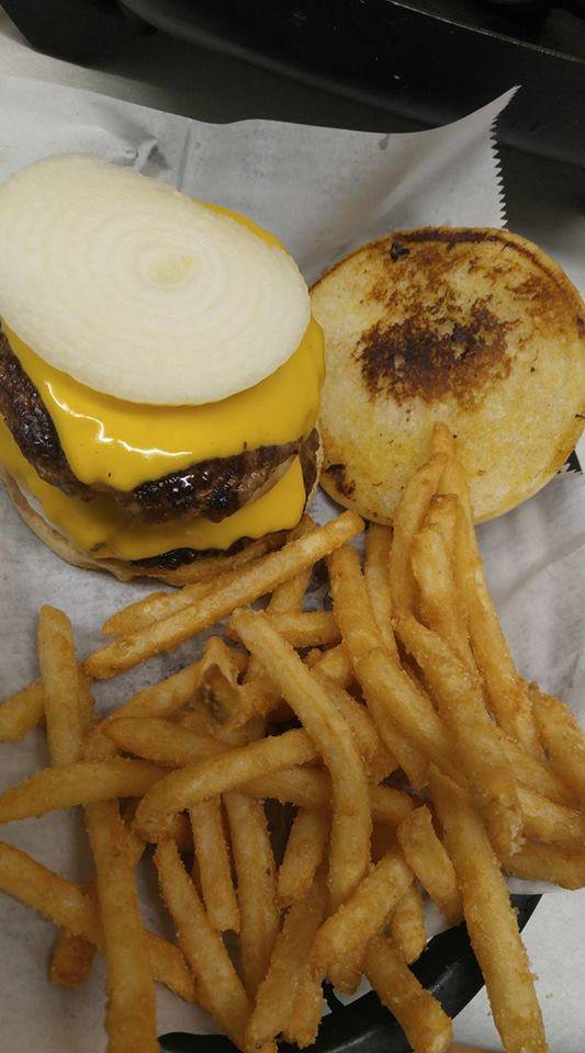 Corral Bar & Grill | restaurant | 115 N 1st St, Abbotsford, WI 54405, USA | 7152238081 OR +1 715-223-8081