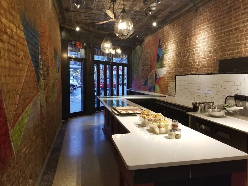 Bella Pizza | restaurant | 19 W Fordham Rd, Bronx, NY 10468, USA | 7188727206 OR +1 718-872-7206
