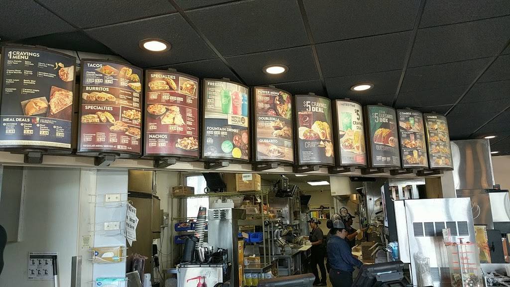 Taco Bell | meal takeaway | 2951 Legion Way, East Point, GA 30344, USA | 4047677908 OR +1 404-767-7908