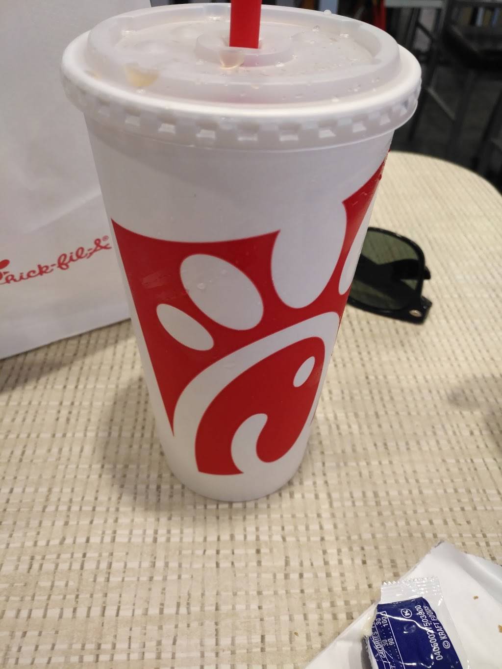 Chick-fil-A | restaurant | 3100 14th St NW, Washington, DC 20010, USA | 2029863290 OR +1 202-986-3290