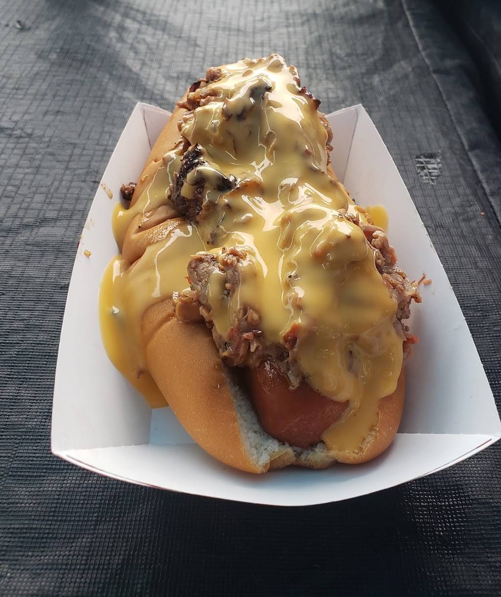 The Smoke Doctor | restaurant | 5589 M-36, Pinckney, MI 48169, USA | 8106267171 OR +1 810-626-7171