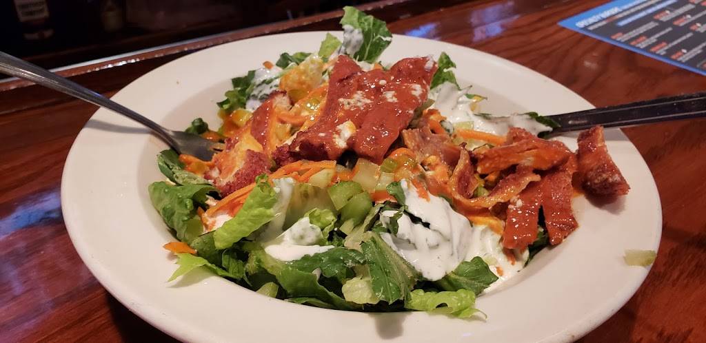 Zipps Sports Grill | restaurant | 6501 E Greenway Pkwy #130, Scottsdale, AZ 85254, USA | 4809485544 OR +1 480-948-5544