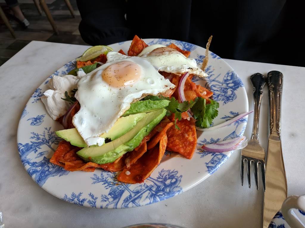 Blue Door Farm Stand | cafe | 2010 N Halsted St, Chicago, IL 60614, USA | 3122650259 OR +1 312-265-0259