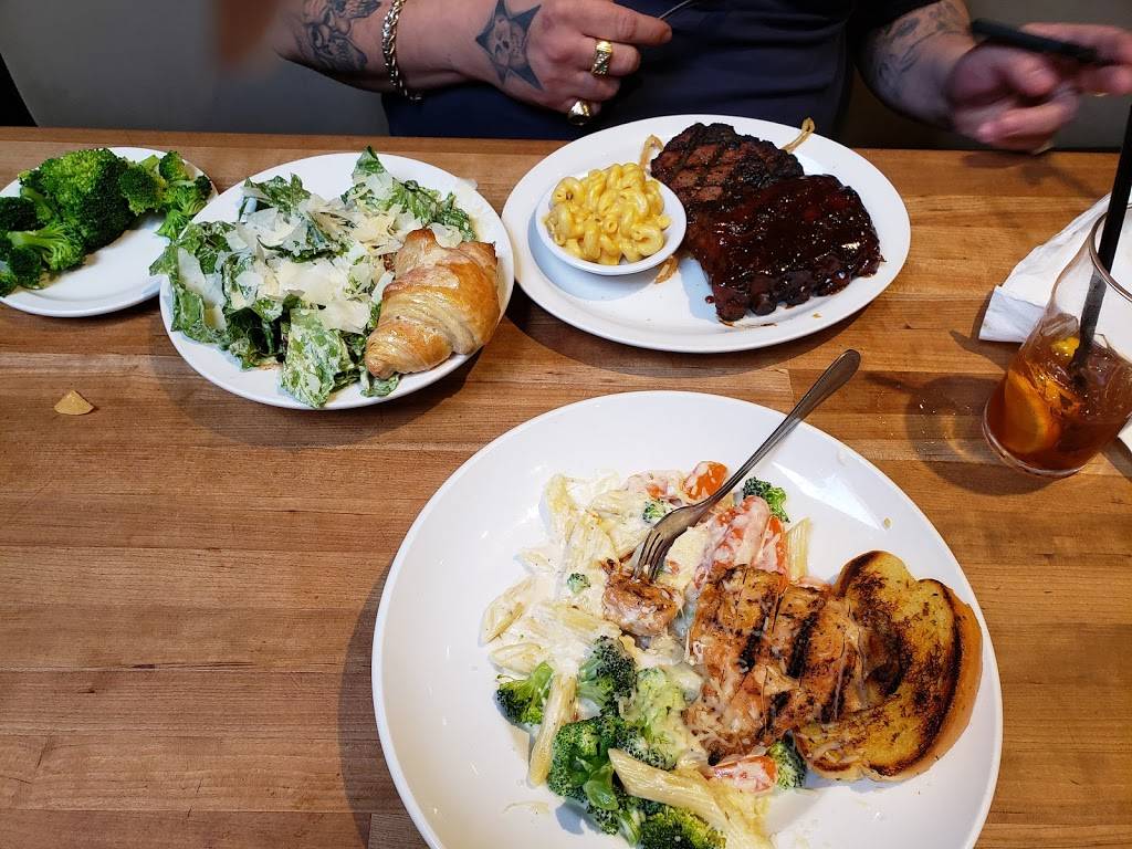 Outback Steakhouse | restaurant | 9049 Vantage Point Dr, Dallas, TX 75243, USA | 9727830397 OR +1 972-783-0397