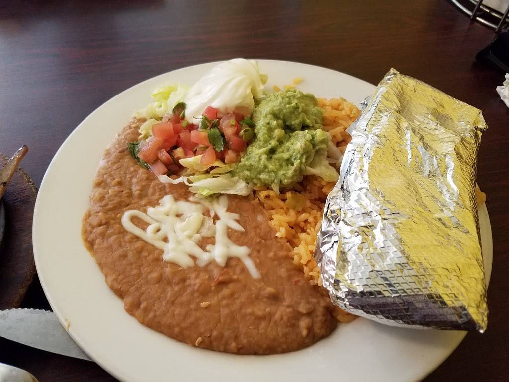 Amigos Mexican Grill | restaurant | 216 S Horton Pkwy, Chapel Hill, TN 37034, USA | 9313644222 OR +1 931-364-4222