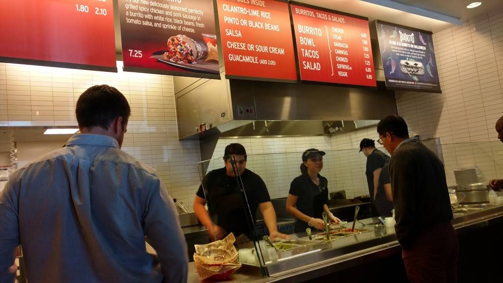 Chipotle Mexican Grill | restaurant | 11160 South Lakes Dr # G2, Reston, VA 20191, USA | 5713927746 OR +1 571-392-7746