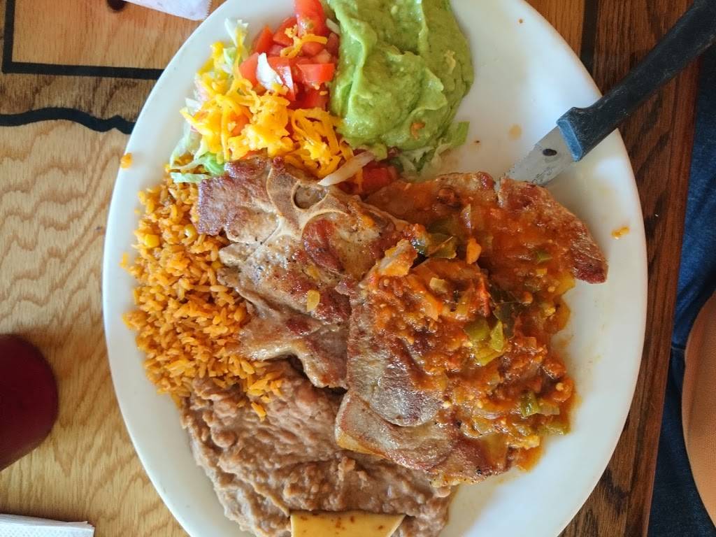 Taqueria Reyes | restaurant | 10517 US-181, San Antonio, TX 78223, USA | 2106330405 OR +1 210-633-0405