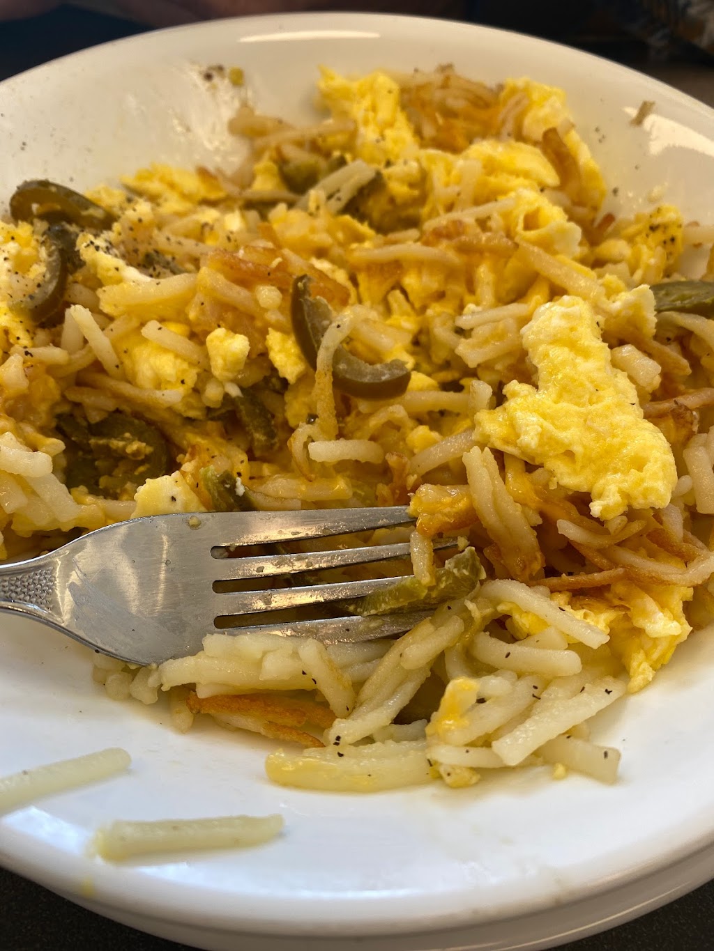 Waffle House | restaurant | 901 E Butler Rd, Mauldin, SC 29607, USA | 8642140543 OR +1 864-214-0543