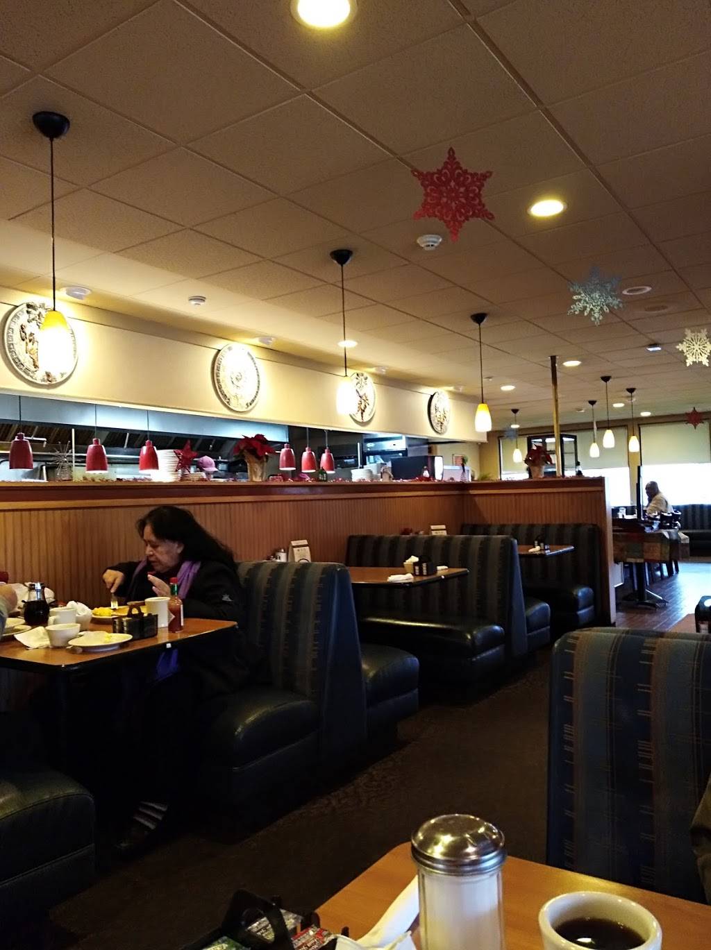 Billy Ts Restaurant | restaurant | 298 W Baseline Rd, Rialto, CA 92376, USA | 9098740200 OR +1 909-874-0200