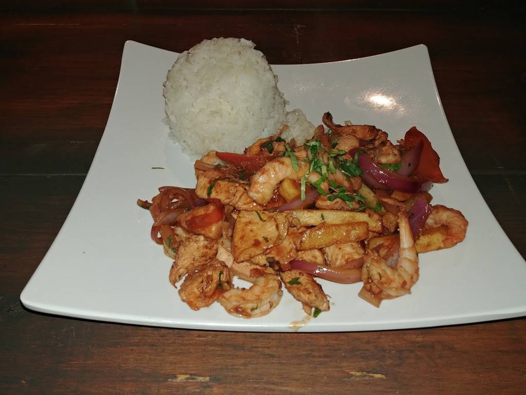 La Perrada Lounge | restaurant | 6710 Hanley Rd, Tampa, FL 33634, USA | 8138678581 OR +1 813-867-8581