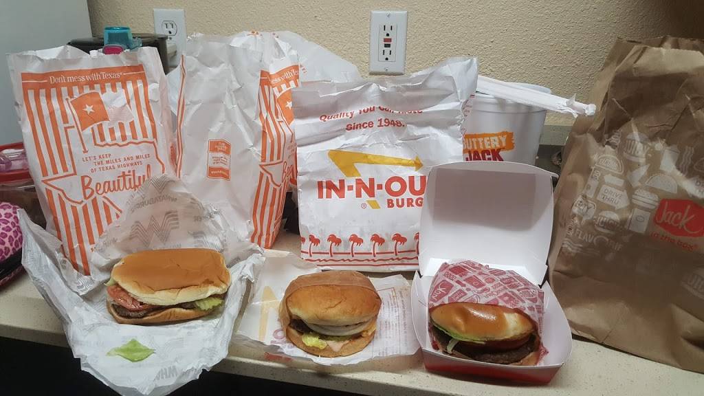 Jack in the Box | restaurant | 4606 Rittiman Rd, San Antonio, TX 78218, USA | 2106668731 OR +1 210-666-8731