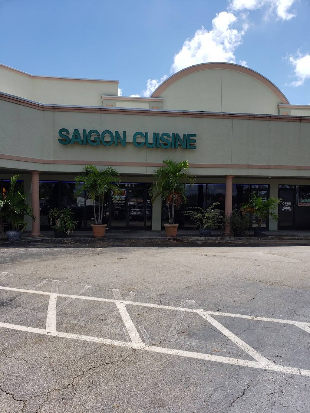 Pho Saigon Cuisine | restaurant | 1394 FL-7, Margate, FL 33063, USA | 9549752426 OR +1 954-975-2426