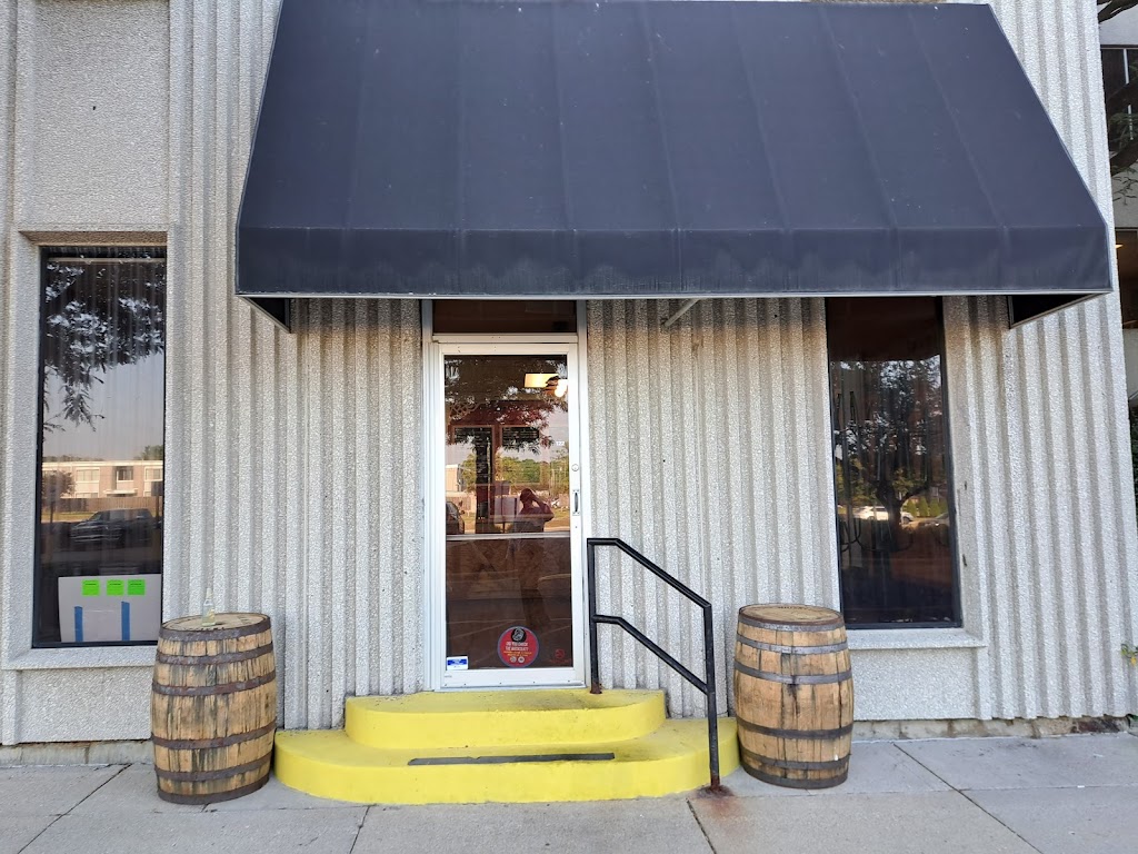 Ess In co | restaurant | 25900 Greenfield Rd Unit 122, Oak Park, MI 48237, USA | 2488508177 OR +1 248-850-8177