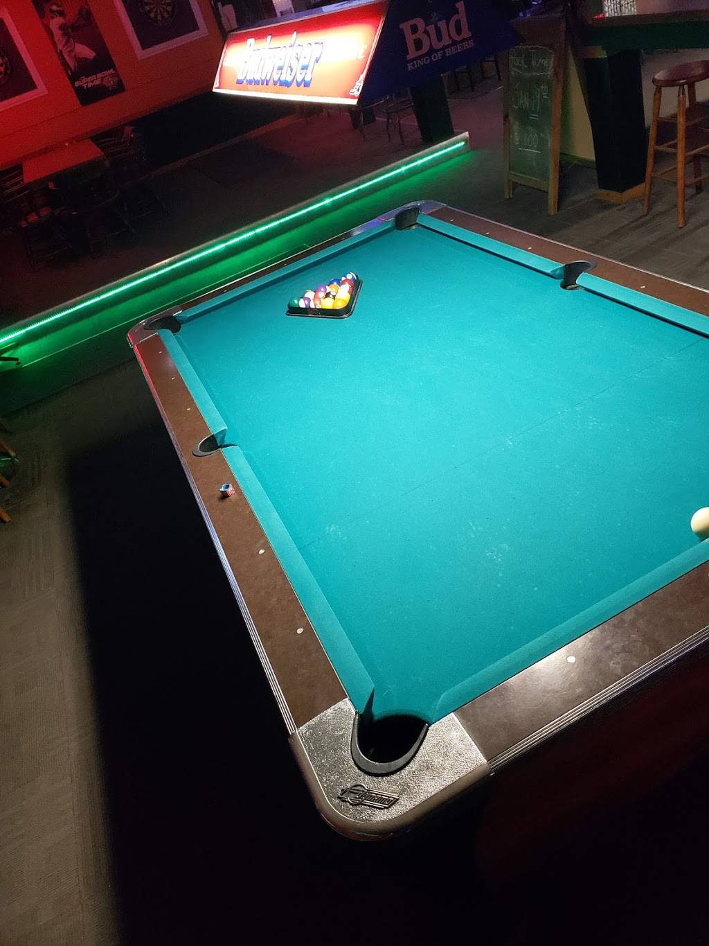 Sidelines Sports Bar & Grill | restaurant | 991 King St E, Cambridge, ON N3H 3P4, Canada | 5196539457 OR +1 519-653-9457