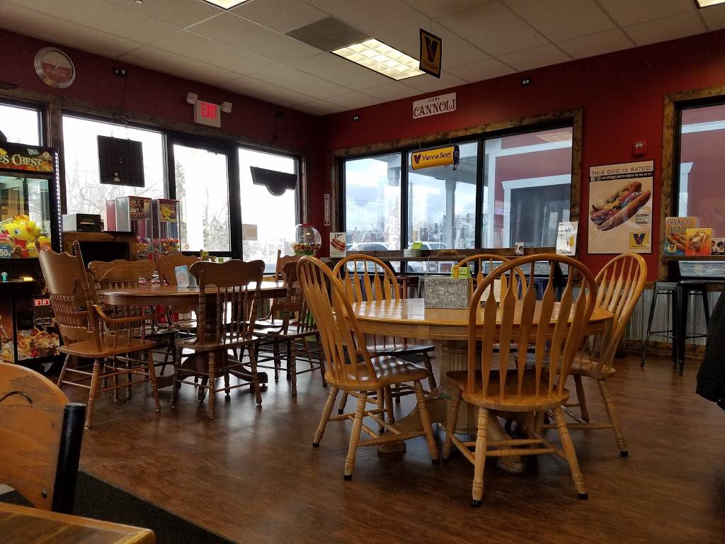 Gianellis Drive Thru | restaurant | 3111 IL-176, Crystal Lake, IL 60014, USA | 8154554444 OR +1 815-455-4444