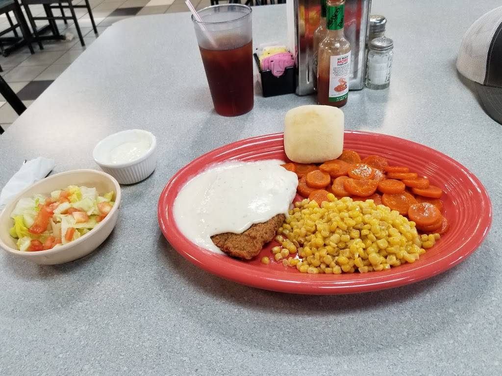 Junction Cafe | restaurant | 337 S McLennan Loop, Elm Mott, TX 76640, USA | 2548296083 OR +1 254-829-6083
