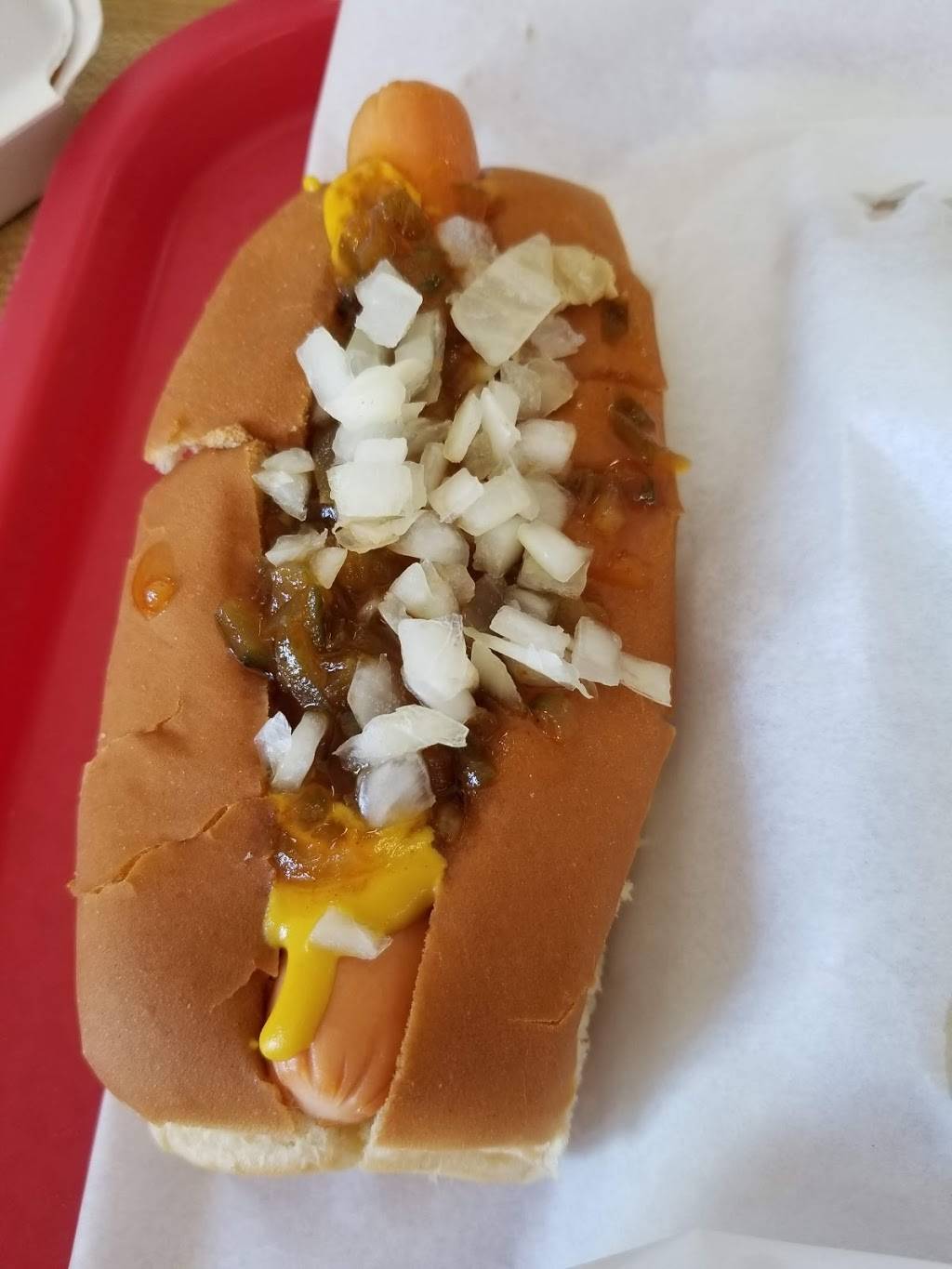 Pauls Place Famous Hotdogs | restaurant | 11725 US-117, Rocky Point, NC 28457, USA | 9106752345 OR +1 910-675-2345