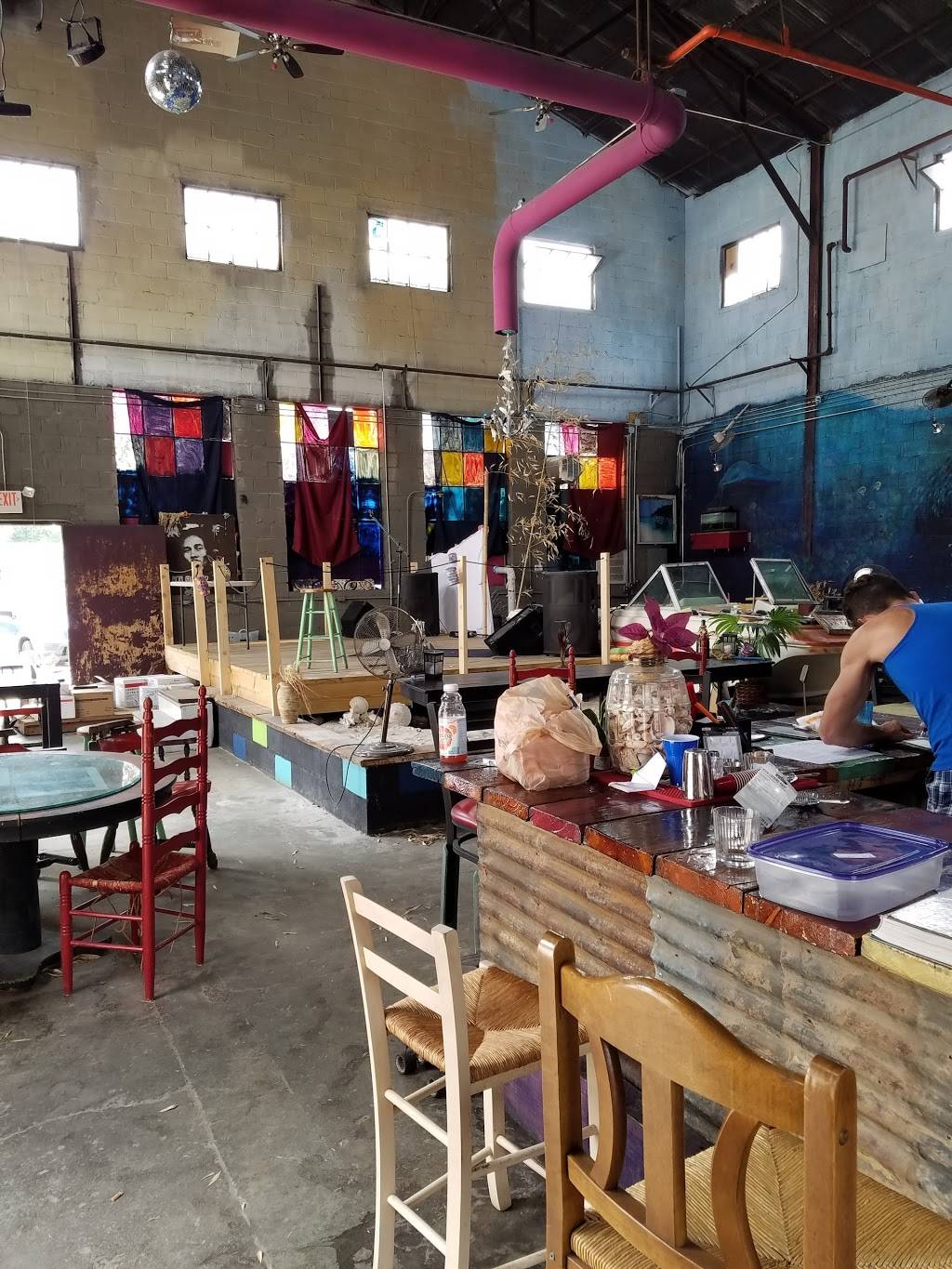 Bar Marley | restaurant | 760 Stone St NW, Knoxville, TN 37917, USA | 8652015765 OR +1 865-201-5765