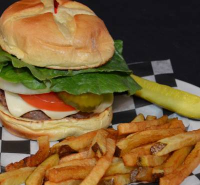 Space Entertainment Center | restaurant | 51 Zapora Dr, Hooksett, NH 03106, USA | 6036215150 OR +1 603-621-5150