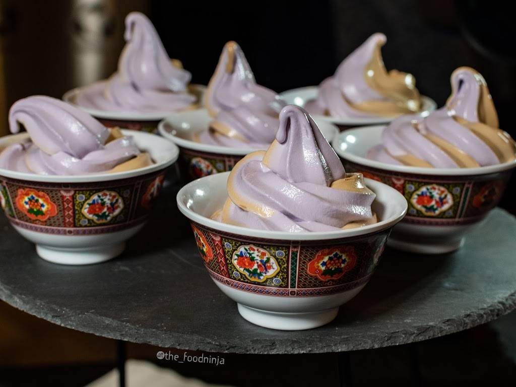 Hei Hei Tiger | restaurant | 2001 International Dr, McLean, VA 22102, USA | 7038277700 OR +1 703-827-7700